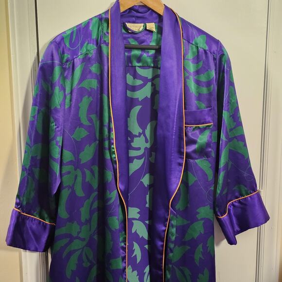 VTG Victoria's Secret Gold Label Purple Green Floral Gold Piping Robe Sz P/S - Picture 2 of 4